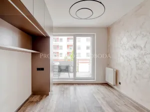 Pronájem bytu 2+kk, Hradec Králové, Průběžná, 58 m2