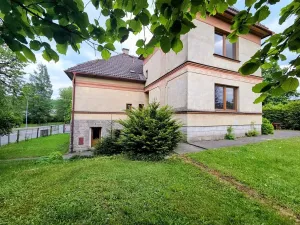 Prodej kanceláře, Třinec, Husova, 360 m2