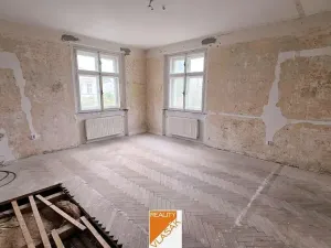 Prodej bytu 1+1, Kadaň, kpt. Jaroše, 67 m2