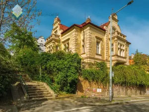 Pronájem bytu 3+1, Praha - Vinohrady, Slovenská, 75 m2