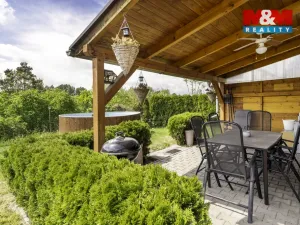 Prodej rodinného domu, Uhersko, 120 m2
