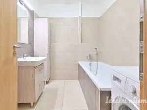 Pronájem bytu 2+kk, Brno, Langrova, 64 m2
