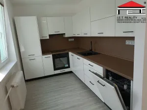 Prodej bytu 2+1, Kopřivnice, Lidická, 58 m2