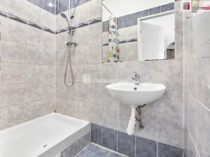 Prodej bytu 2+1, Karlovy Vary - Rybáře, Sokolovská, 82 m2