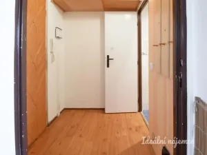 Pronájem bytu 1+1, Brno - Lesná, Šrámkova, 27 m2