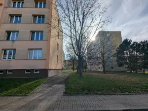 Pronájem bytu 1+kk, Louny, Čs. armády, 23 m2