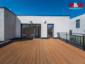 Prodej rodinného domu, Velké Popovice, 219 m2