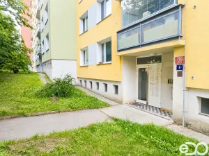 Pronájem bytu 2+kk, Praha, Rabyňská, 39 m2