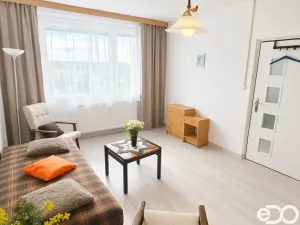 Pronájem bytu 2+kk, Praha, Rabyňská, 39 m2
