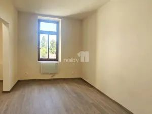 Pronájem bytu 2+kk, Kolín - Kolín IV, Školská, 46 m2