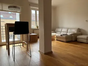 Prodej bytu 2+kk, Praha - Strašnice, Saratovská, 58 m2