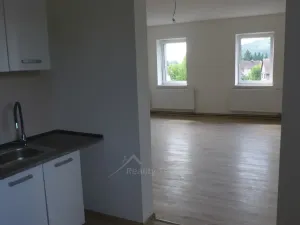 Pronájem bytu 3+1, Skalice u České Lípy, 87 m2