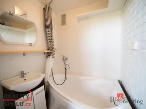 Prodej bytu 4+1, Chomutov, Seifertova, 84 m2