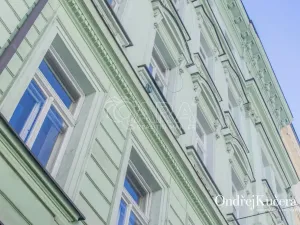 Prodej bytu 3+1, Praha - Malá Strana, Mělnická, 90 m2