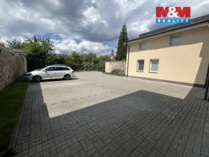 Prodej bytu 3+kk, Bělá pod Bezdězem, Masarykovo náměstí, 95 m2