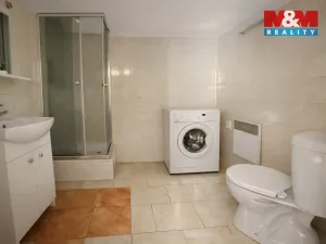 Prodej atypického bytu, Olomouc - Svatý Kopeček, nám. Sadové, 70 m2