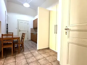 Pronájem bytu 2+1, Praha - Nové Město, Dittrichova, 65 m2