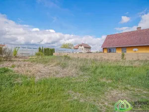 Prodej pozemku pro bydlení, Javorník, Bernartická, 748 m2