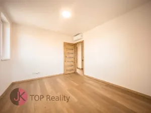 Prodej rodinného domu, Soběhrdy, 100 m2