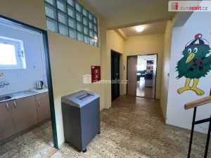 Pronájem kanceláře, Bruntál, Fügnerova, 37 m2