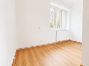 Pronájem bytu 3+1, Bělá pod Bezdězem, Husova, 76 m2