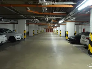 Pronájem bytu 3+kk, Praha - Vysočany, Pod Harfou, 74 m2