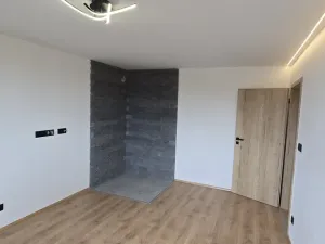 Prodej bytu 1+1, Světlík, 38 m2