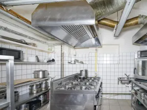 Prodej restaurace, Doksy, Komenského, 426 m2