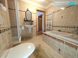 Pronájem chalupy, Troskovice - Jivina, 160 m2