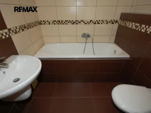 Prodej bytu 1+kk, Velký Osek, U hřiště, 33 m2