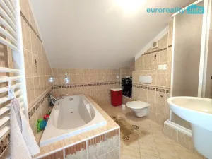 Pronájem rodinného domu, Troskovice - Jivina, 160 m2
