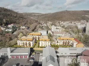 Prodej bytu 2+kk, Praha - Radotín, náměstí Osvoboditelů, 55 m2