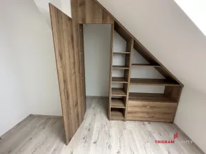 Pronájem bytu 2+1, Hradec Králové - Pražské Předměstí, Dobrovského, 56 m2
