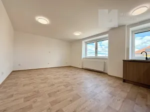 Pronájem bytu 2+kk, Rosice, Wolkerova, 52 m2