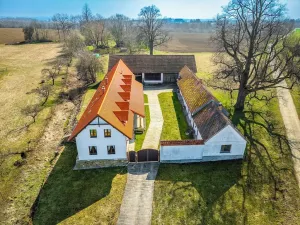 Prodej zemědělské usedlosti, Křelovice, 395 m2