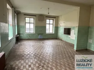 Prodej obchodního prostoru, Velký Šenov, Vilémovská, 1000 m2