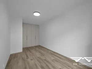 Pronájem bytu 2+kk, Praha - Vysočany, Gerstelova, 52 m2