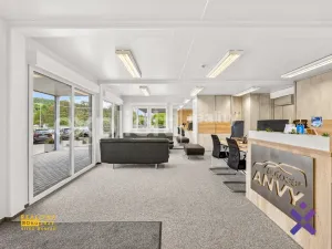 Prodej obchodního prostoru, Biskupice, 4600 m2