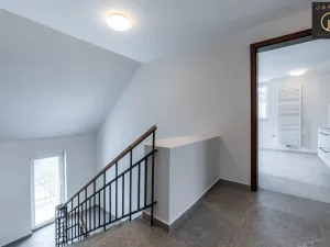 Prodej rodinného domu, Kladno, Svépomoc, 209 m2