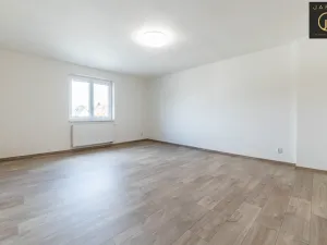 Prodej rodinného domu, Kladno, Svépomoc, 209 m2