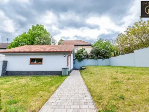 Prodej rodinného domu, Kladno, Svépomoc, 209 m2