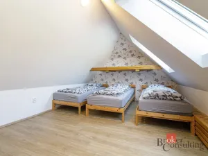Prodej chalupy, Karolinka, Raťkov, 250 m2