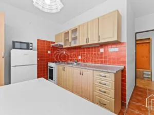 Prodej bytu 3+1, Kutná Hora - Hlouška, Masarykova, 55 m2