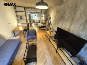 Pronájem bytu 3+kk, Praha - Záběhlice, Hlavní, 73 m2