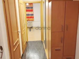 Pronájem bytu 3+kk, Praha, Bělčická, 56 m2