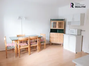 Prodej rodinného domu, Liberec - Liberec VIII-Dolní Hanychov, Bajkalská, 180 m2