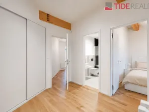 Pronájem bytu 3+1, Praha - Vinohrady, Šafaříkova, 95 m2