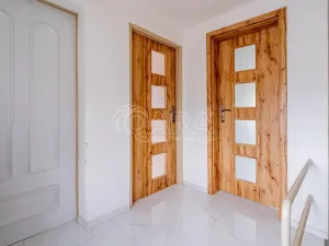 Prodej rodinného domu, Zvoleněves, 81 m2