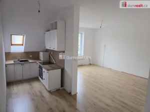 Prodej bytu 4+kk, Lipník, 72 m2