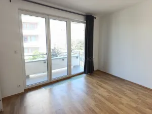 Pronájem bytu 1+kk, Praha, Freiwaldova, 37 m2
